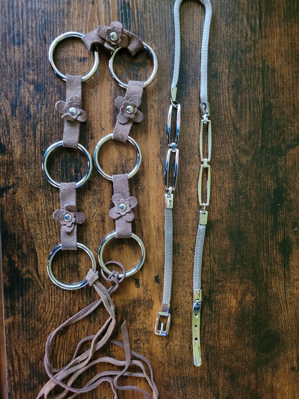 Suede Flower Link Waist Belt with Silver Ring Details